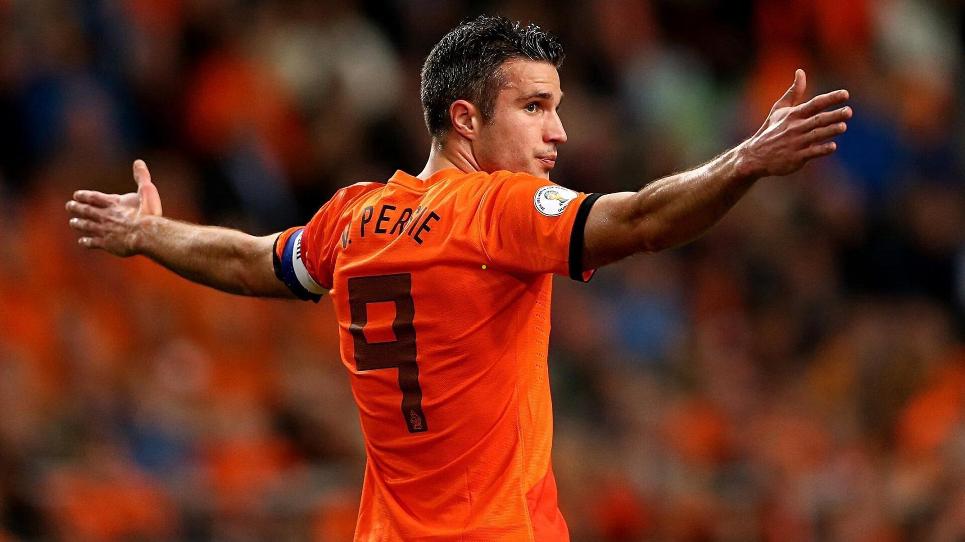 罗马诺辟谣，利雅得胜利未瞄准费兰，转而探询加纳乔与迪亚斯