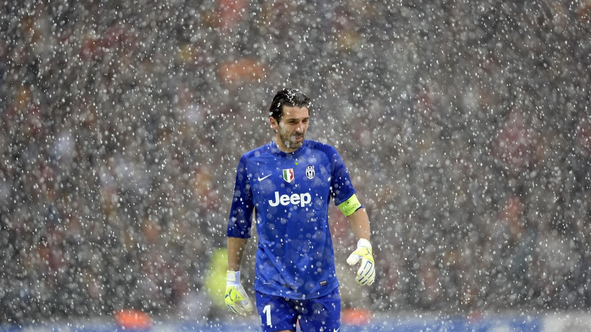 蒂尔曼剖析曼城轮换策略，对手斗志焕发，机遇之门洞开